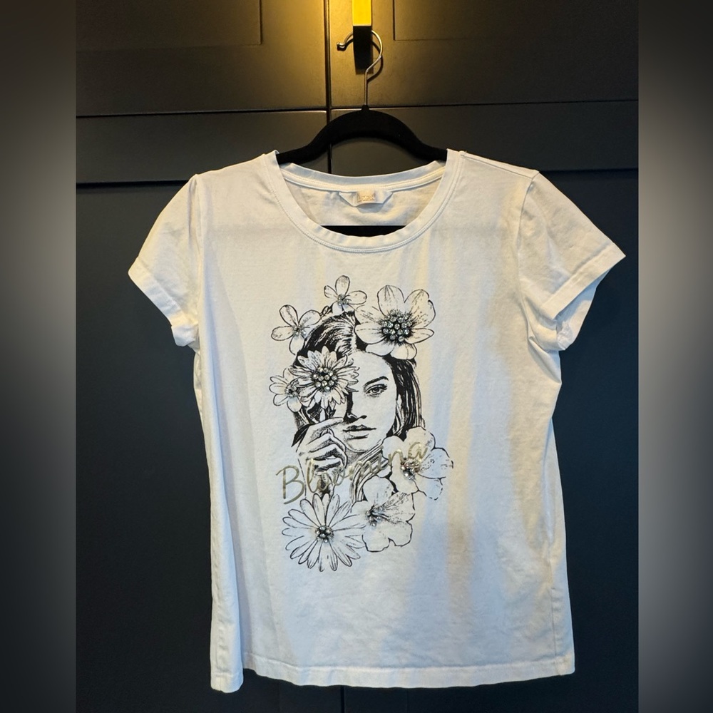 Fun graphic Tshirt